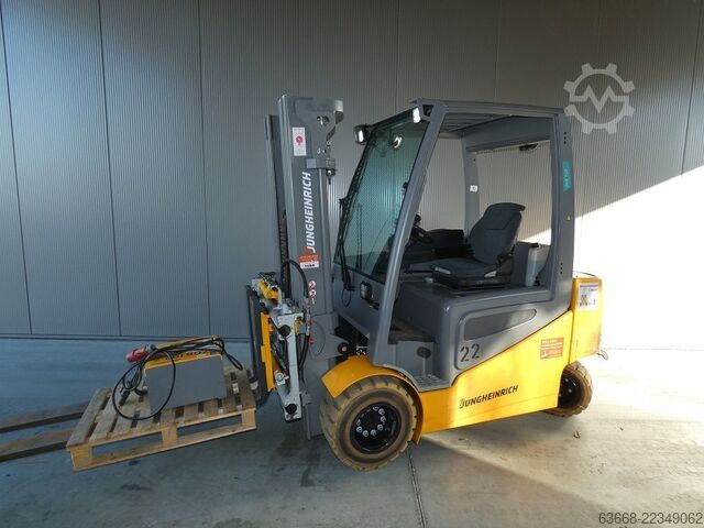 Electric 4-wheel forklift Jungheinrich EFG S30 - 470 DZ