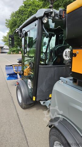 Winterdienstgerät Kärcher MIC 50 Adv