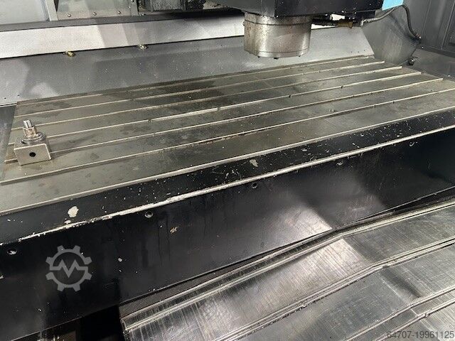 Vertikales Bearbeitungszentrum HURCO VMX50MI