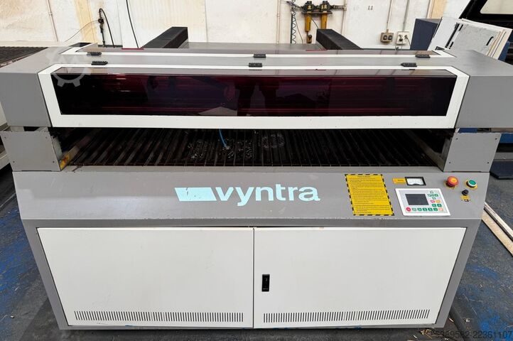 Industrieller CO₂-Laser DEKCEL 150 W DEKCEL VYNTRA 150 W