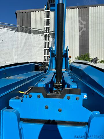 Genie SX-135 XC diesel telescopic boom lift Genie SX-135 XC