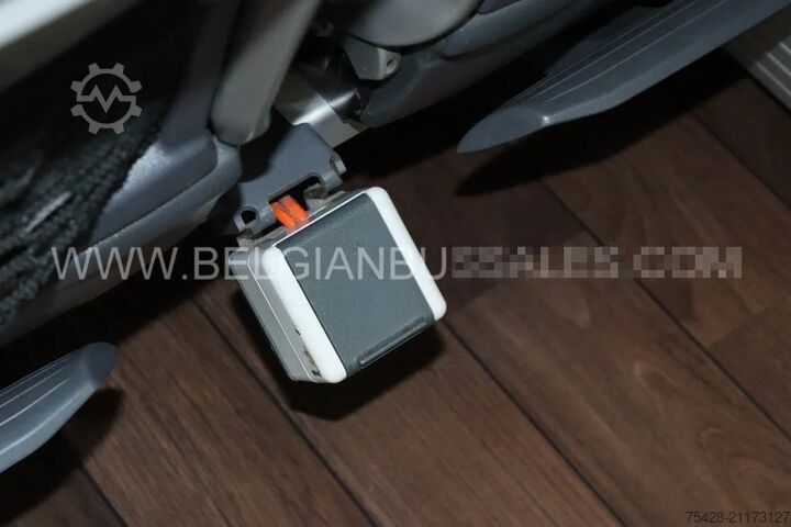 Reisebus Mercedes Tourismo 17 RHD /Full Options / Lift