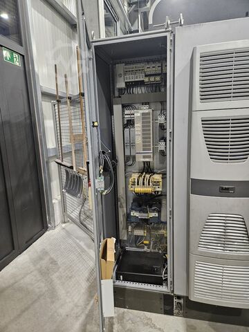 Profilbearbeitungsmaschine Schüco DC 500