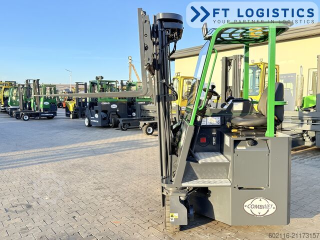 Vierwegestapler Combilift C2500CB DIESEL TRIPLEX 5500 POSITIONER