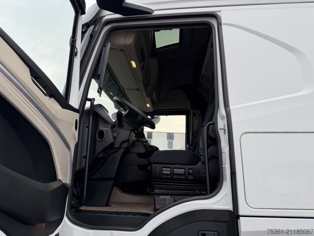 Standard SZM IVECO S Way 500 Retarder Doppel Tank Standklima E6