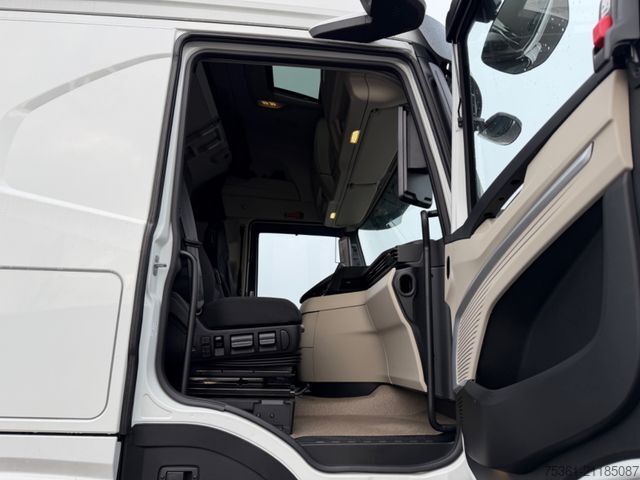 Standard SZM IVECO S Way 500 Retarder Doppel Tank Standklima E6