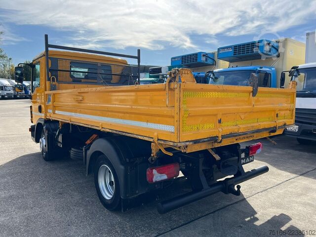 Transporter mit Kipper MAN 8.180 K Kipper MEILLER 3-Seiten 4 m*3-Sitzer*AHK
