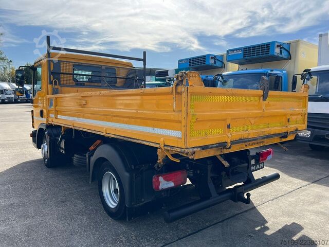 Transporter mit Kipper MAN 8.180 K Kipper MEILLER 3-Seiten 4 m*3-Sitzer*AHK