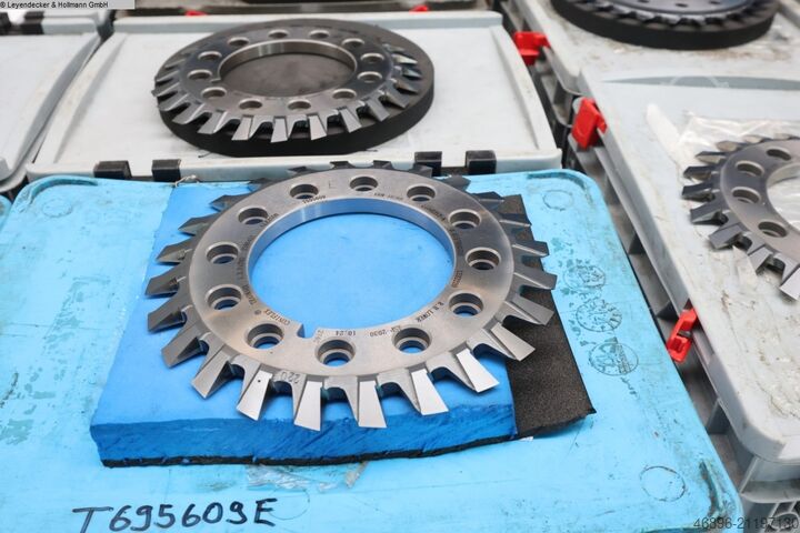 Bevel Gear Generator - Straight GLEASON-PFAUTER No. 104 CNC