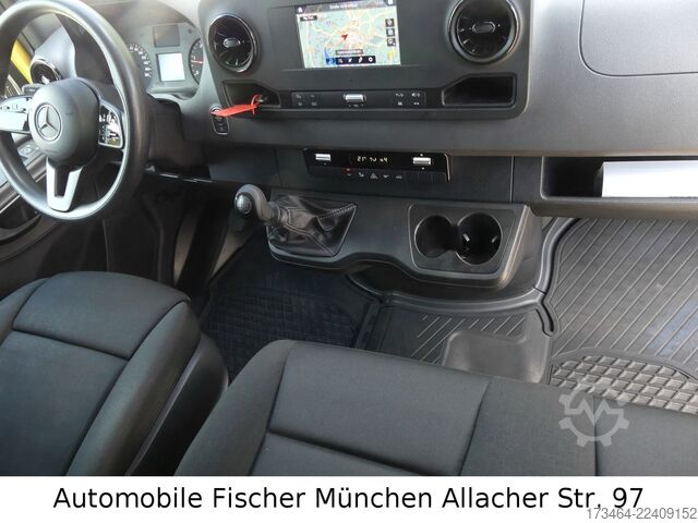 Panel van MERCEDES-BENZ Sprinter III Kasten 316 CDI RWD Schwingsitz