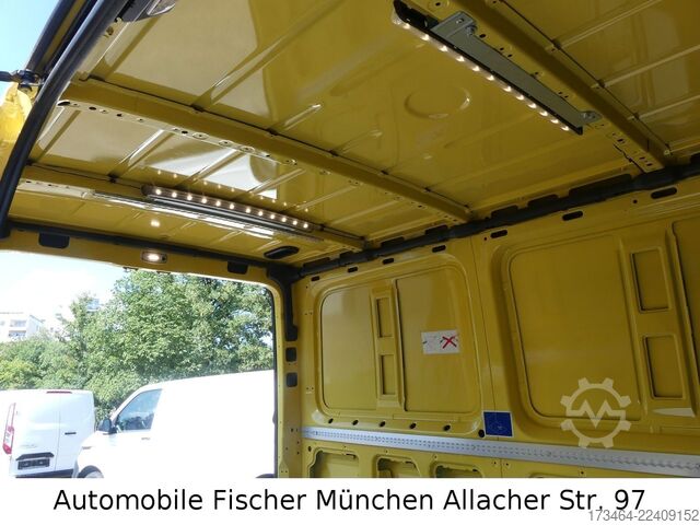 Panel van MERCEDES-BENZ Sprinter III Kasten 316 CDI RWD Schwingsitz