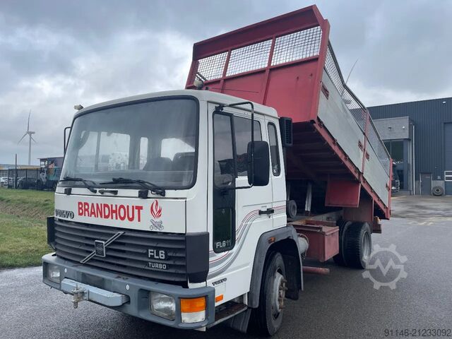 Kipper Volvo FL 611 FL 611 * Full Spring * Manual gearbox * ...