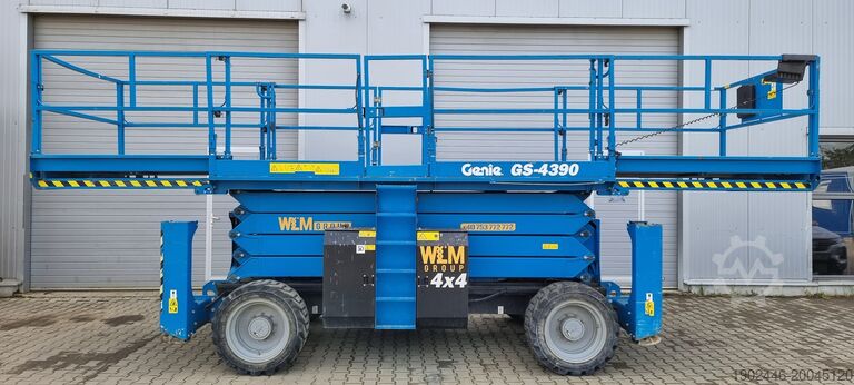 Scherenhebebühne Genie GS-4390 RT