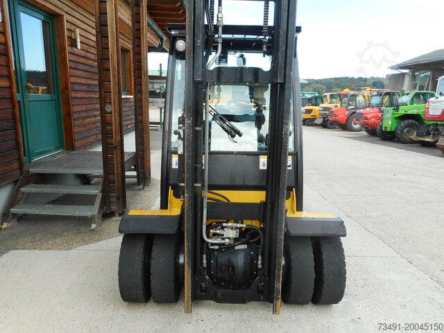4-wheel forklift Yale GDP35VX Triplex + Zwillingsreifen