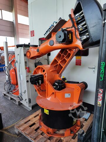 Industrieroboter KUKA KR200/3 - nur Mechanik