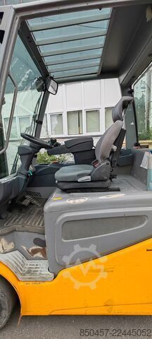 Elektrisch – 4 Räder Jungheinrich EFG 425k 5m/ 5489mh/ 4v