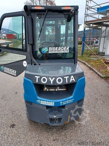 Dieselstapler Toyota 52-8FDF25