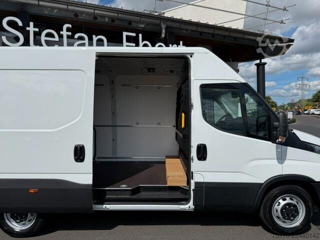 High-roof van Iveco Daily 35S14 V Y ASC-Ausbau Kastenwagen *R 3.520*