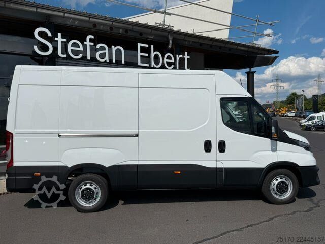 High-roof van Iveco Daily 35S16H3.0A8 V Y ASC-Ausbau Kastenwagen