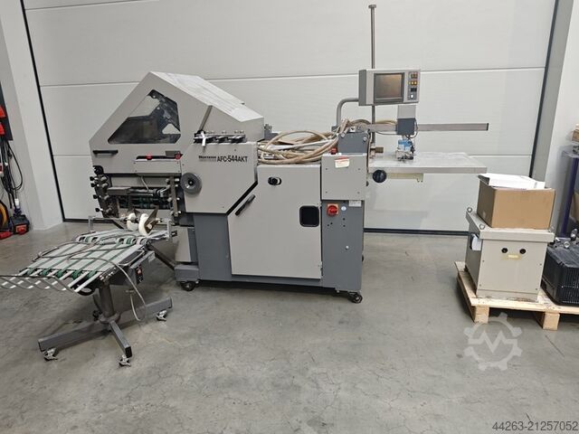 Horizon AFC-544 AKT | Falzmaschine | 4 + Messer + 2 | 2005 | 2,65 Mio. Horizon AFC-504/544/546 models