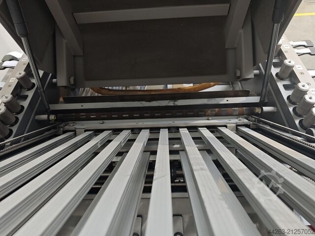 Horizon AFC-544 AKT | Falzmaschine | 4 + Messer + 2 | 2005 | 2,65 Mio. Horizon AFC-504/544/546 models