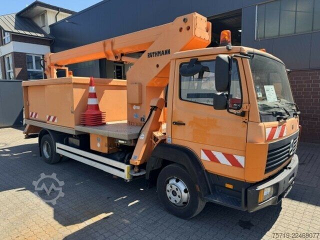 Van Mercedes-Benz 814 4x2 Ruthmann Steiger 18,5m