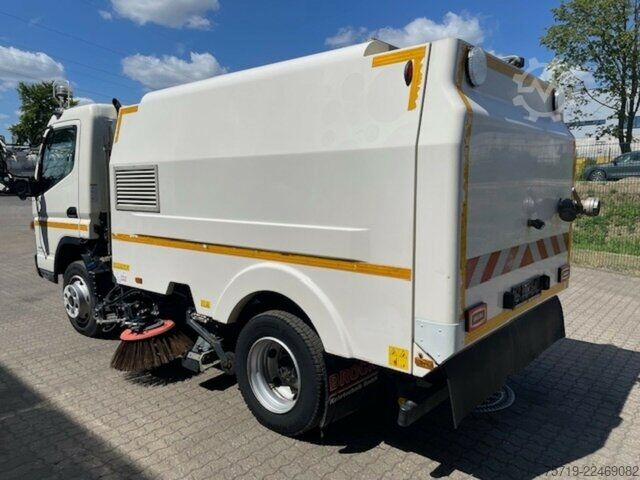 Van Mitsubishi Fuso Canter 7,5t Brock SL 140/2