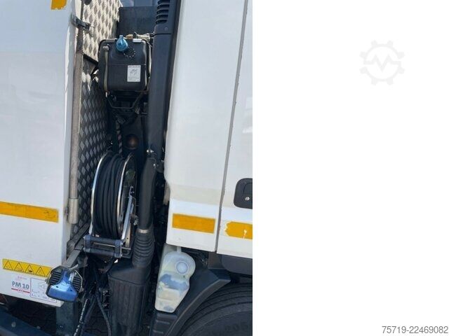 Van Mitsubishi Fuso Canter 7,5t Brock SL 140/2
