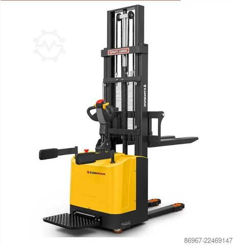 Selbstfahrender elektrischer Maststapler CORMAK Q15E30RO