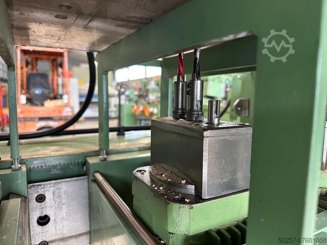 Multi spindle drilling machine Weeke PE 75