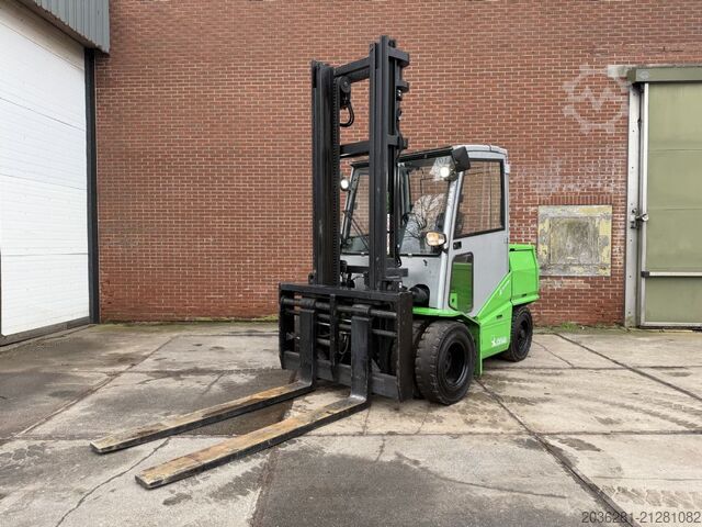 Elektro 4 Rad-Stapler Cesab ECO/P70