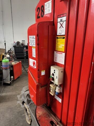 Telescopic boom Grove Toucan 1100A