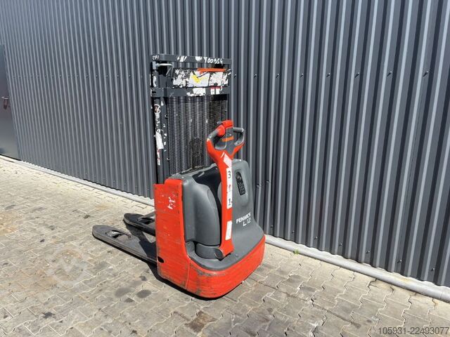 Deichselstapler Linde L12