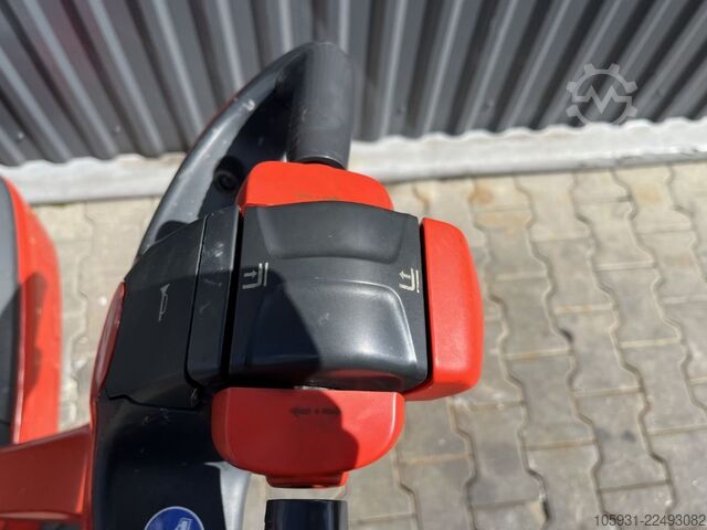 Deichselstapler Linde L10B