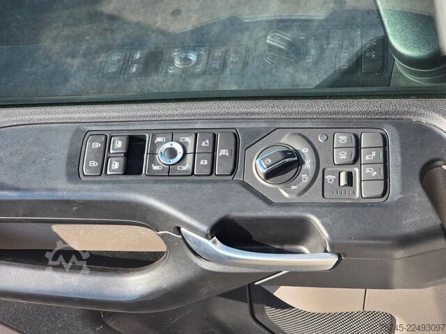 Standard SZM SCANIA R590 * V8 * RETARDER * ACC * 2X TANK * 1. HAND