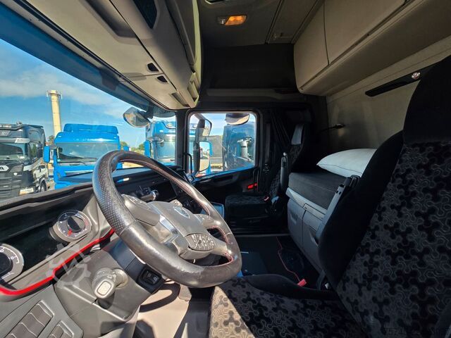 Standard SZM SCANIA R590 * V8 * RETARDER * ACC * 2X TANK * 1. HAND