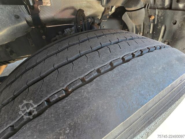 Standard SZM SCANIA R590 * V8 * RETARDER * ACC * 2X TANK * 1. HAND