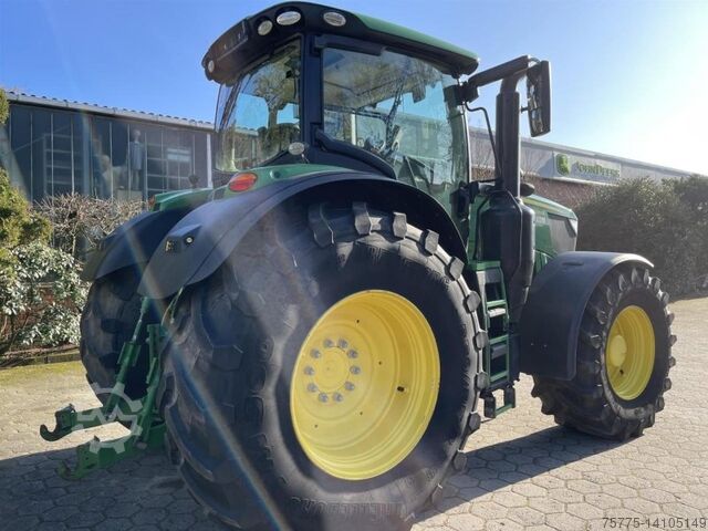 Traktor  6230R ComandPro 50km AT vorb.