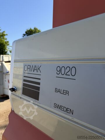 Bale press Orwak 9020