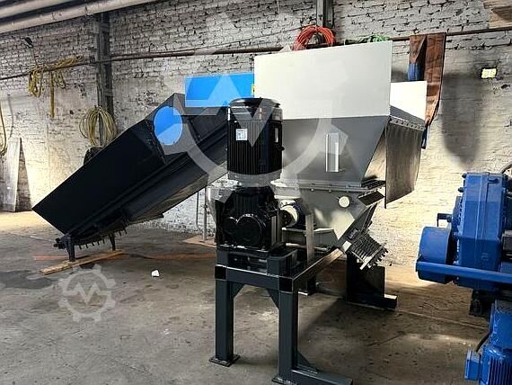 Primary shredder AM 650 X 750