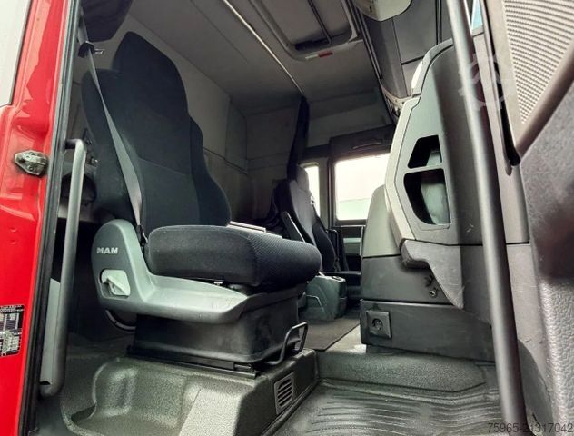 Standard tractor unit MAN TGX 18.440 837.000 KM EURO 6 HOLLAND-TRUCK