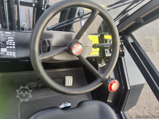 Geländestapler Manitou M 30-4