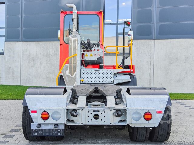 Zugmaschine Terberg YT 223