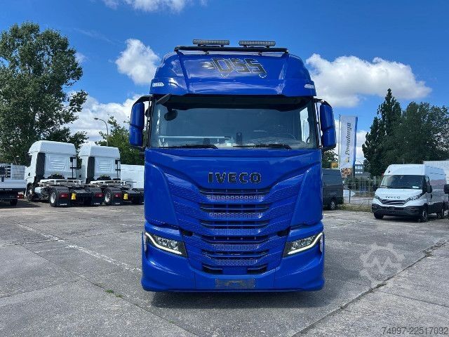 Standard SZM IVECO AS440S53T/P / Retarder / Lampenbügel