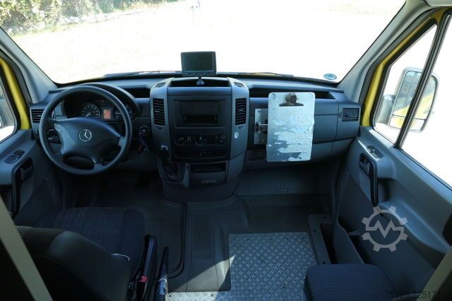 Box van mercedes-benz SPRINTER 310 CDI MAXI EURO-5 KOFFER REGALE KAMERA DURCHGANG