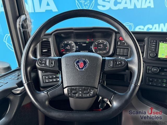 Standard tractor unit Scania R 530 A6x2/4NA DIFF-L RETARDER V8 PARK AIRCO ACC