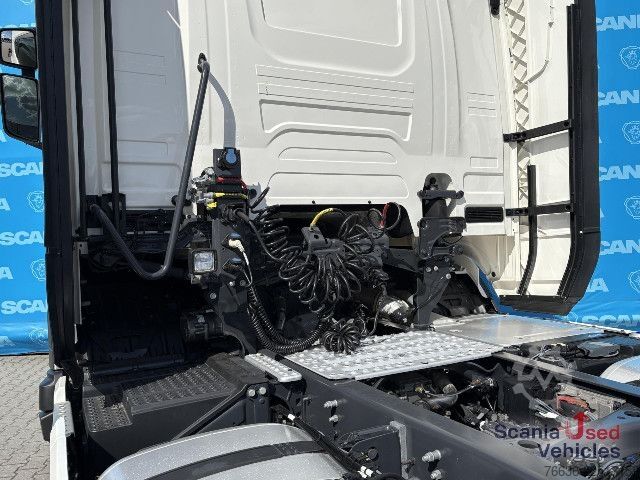 Standard tractor unit Scania R 460 A4x2LA DIFF-L RETARDER PARK AIRCO SUPER!