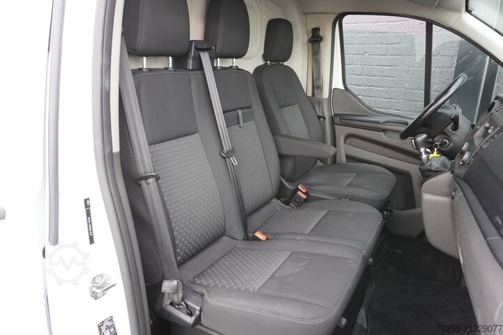 Delivery van Ford Transit Custom 2.0 TDCI EURO 6 - Airco - Cruise...