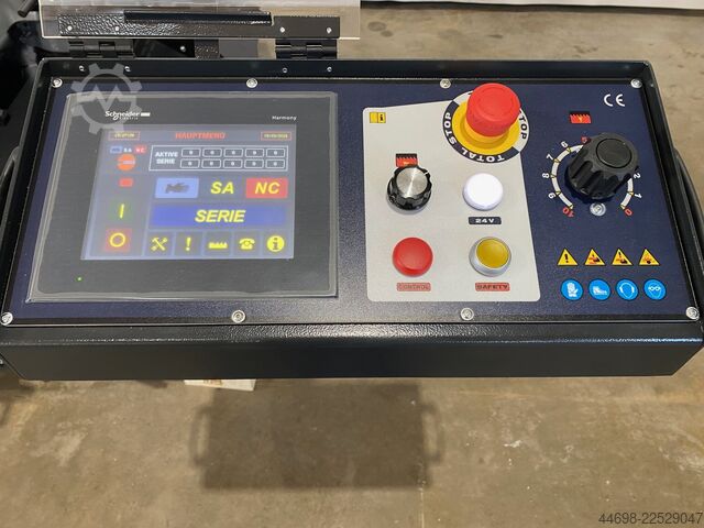 Automatic band saw with miter cutting Pilous ARG260CF-NC