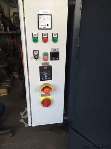 Tischstrahlanlage 1000 mm, Strahlmaschine. Roli CZ TSM 1